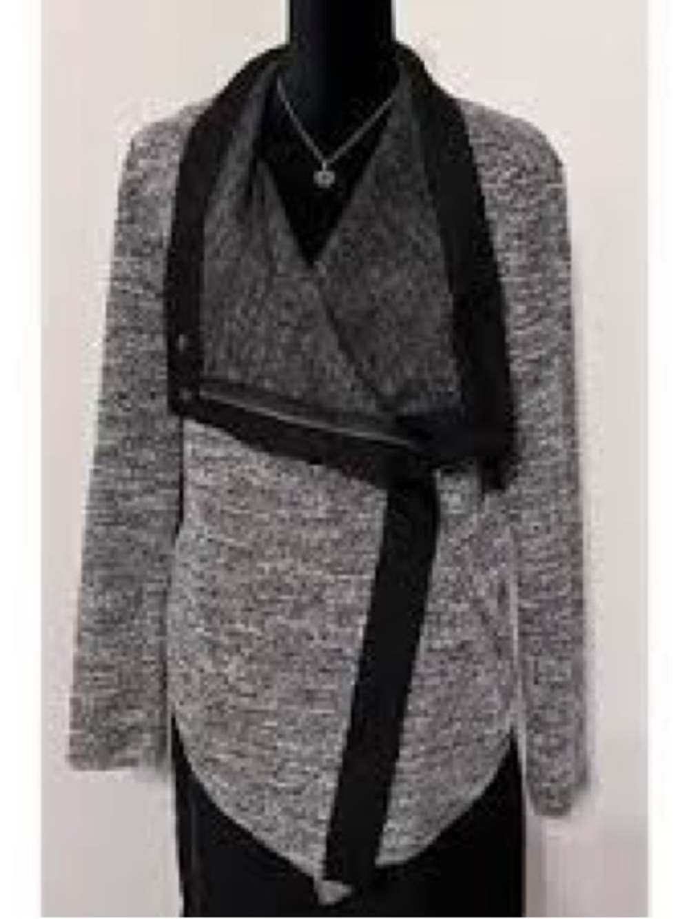 Vince Camuto Gray Marled Draped Open Cardigan with Black Trim